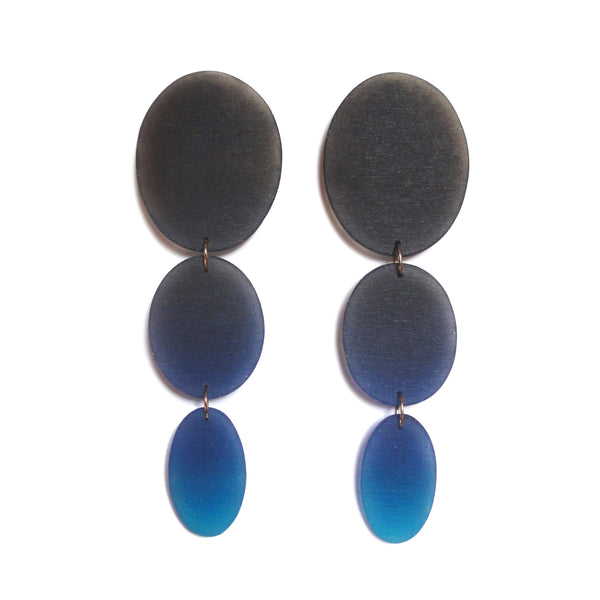 Three Drop Earring: Black-Ultramarine