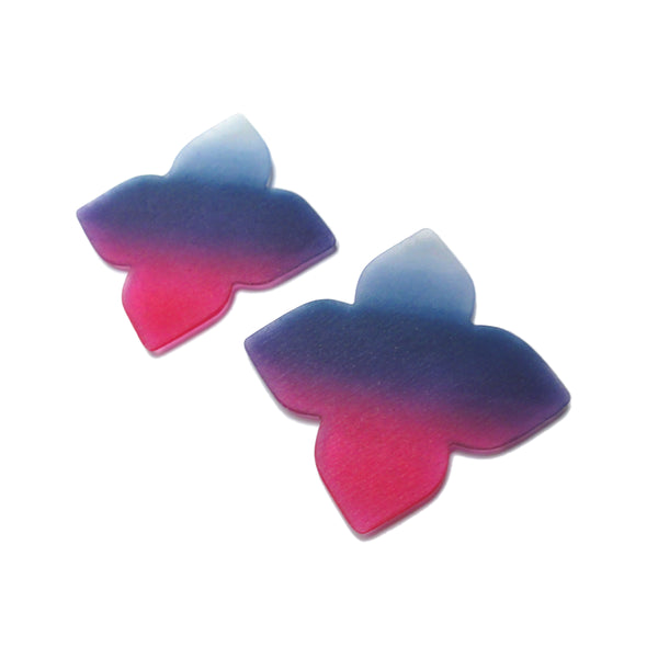 Large Quatrefoil Earring: Light Blue-Navy-Magenta
