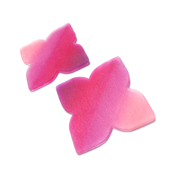 Large Quatrefoil Earrings: Cotton Candy-Warm Violet