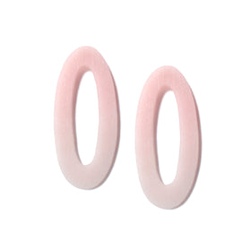 Medium Oval Hoop Earring: Millennial Pink