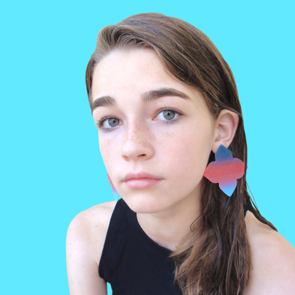 Large Quatrefoil Earrings: Navy-Strawberry-Aqua